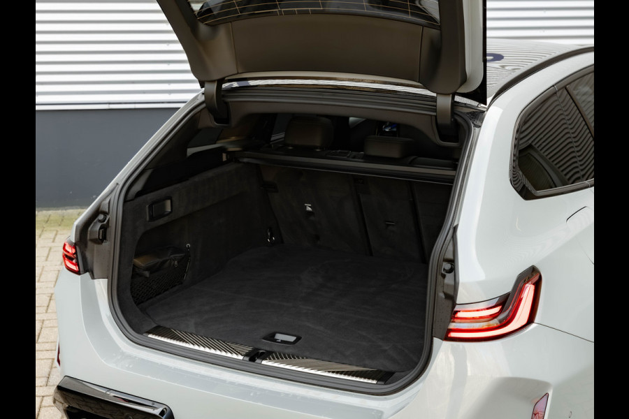 BMW 5 Serie Touring M5 - Pano - Bowers & Wilkins - Trekhaak - Stoelventilatie