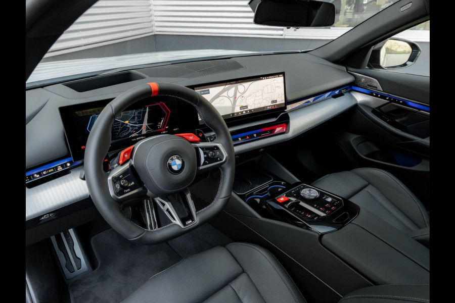 BMW 5 Serie Touring M5 - Pano - Bowers & Wilkins - Trekhaak - Stoelventilatie
