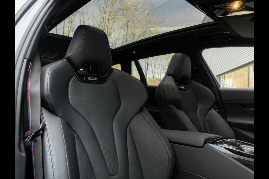 BMW 5 Serie Touring M5 - Pano - Bowers & Wilkins - Trekhaak - Stoelventilatie