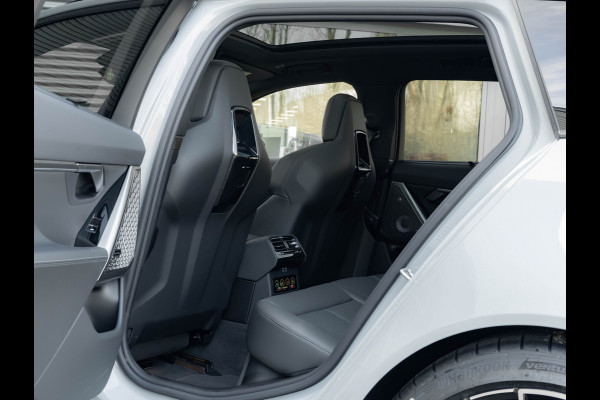 BMW 5 Serie Touring M5 - Pano - Bowers & Wilkins - Trekhaak - Stoelventilatie