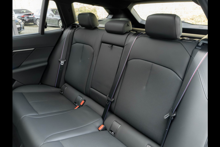 BMW 5 Serie Touring M5 - Pano - Bowers & Wilkins - Trekhaak - Stoelventilatie