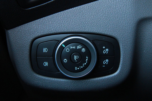 Ford Transit Connect 1.5 EcoBlue 120PK L2 Trend / Camera / Sync 3 / Stoel verwarming