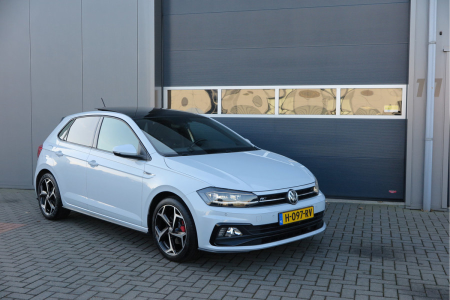Volkswagen Polo 1.5 TSI 150pk DSG 3x R-line Highline Led , Panorama schuifdak, Virtual cockpit , Stoelverwarming , PDC, DAB+, Carplay, Achteruitrijcamera , LMV , etc.   (nieuwe APK)
