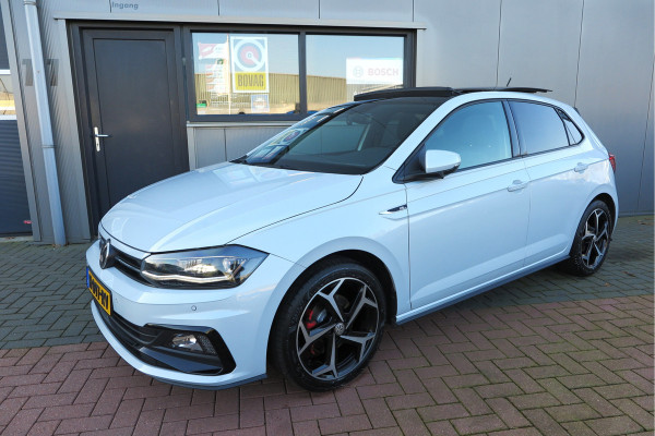 Volkswagen Polo 1.5 TSI 150pk DSG 3x R-line Highline Led , Panorama schuifdak, Virtual cockpit , Stoelverwarming , PDC, DAB+, Carplay, Achteruitrijcamera , LMV , etc.   (nieuwe APK)