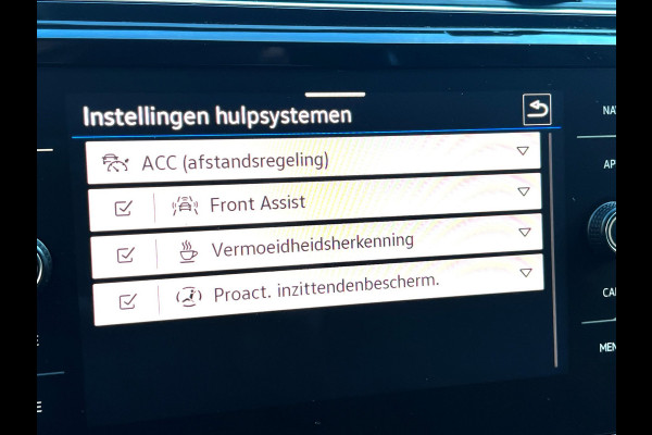 Volkswagen Touran 1.5 TSI Highline 7p Carplay__Clima_17''LMV