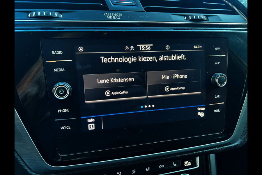Volkswagen Touran 1.5 TSI Highline 7p Carplay__Clima_17''LMV