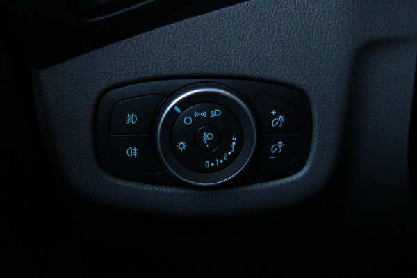 Ford Transit Connect 1.5 EcoBlue L2 Trend / Camera / Trekhaak / Sync 3 / 3 zits