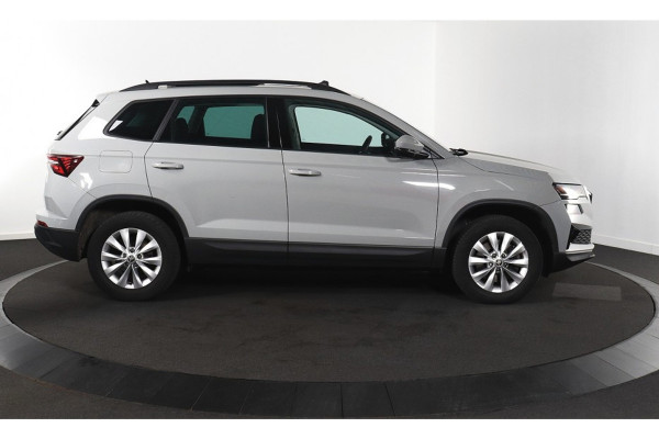 Škoda Karoq 1.5 TSI ACT Business Edition PANORAMADAK/WEGKLAPBARE TREKHAAK/STEEL GREY!