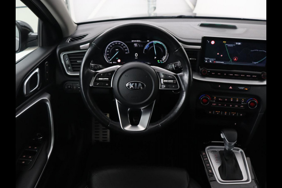 Kia Xceed 1.6 GDi PHEV ExecutiveLine | Stoelventilatie | Leder | Adaptive cruise | Camera | Memory | Achterbankverwarming | Full LED | Keyless | Stuurverwarming | Navigatie | Plug In