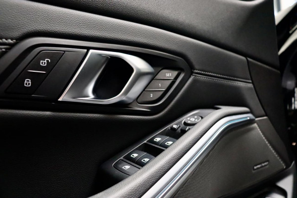 BMW 3-serie 330e LCI FACELIFT M Sport|Pano|Hud|HK|VOL