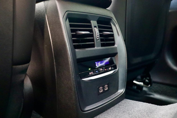 BMW 3-serie 330e LCI FACELIFT M Sport|Pano|Hud|HK|VOL