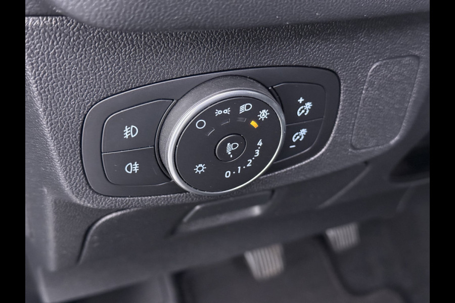 Ford FOCUS Wagon 1.0T 126PK Trekhaak Navi Dual-Ecc Apple Carplay Android Auto Stoel+Voorruitverwarming Cruise Control Pdc Titanium Business Lmv Led Privacy Glas Lane Assist TCS Keyless Licht-/Regensensor 1e Eigenaar Origineel Nederlandse Auto Dealeronderhouden