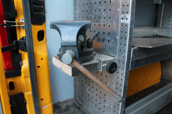 Peugeot Boxer 335 2.0 BlueHDI 130PK Euro6 L2H2 Premium -- werkplaats inrichting --