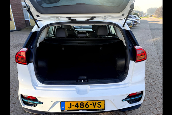 Kia e-Niro DynamicLine 64 kWh 3-Fase, Navi, Camera, Carplay, DAB