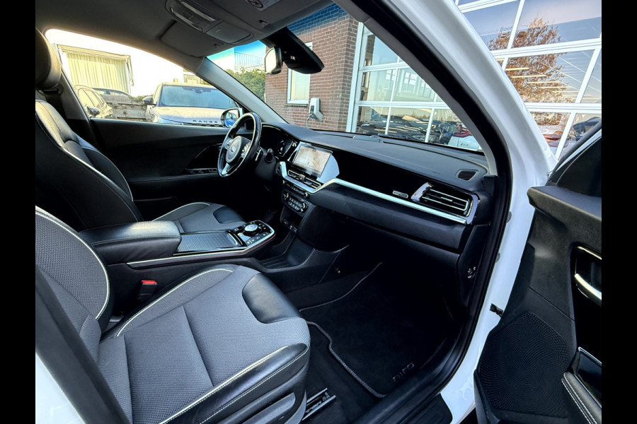 Kia e-Niro DynamicLine 64 kWh 3-Fase, Navi, Camera, Carplay, DAB