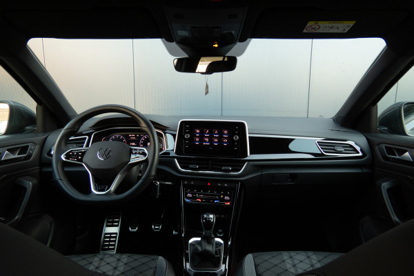 Volkswagen T-Roc 1.0 TSI R-Line Business | CAMERA | STOELVERWARMING | EERSTE EIGENAAR | ACC