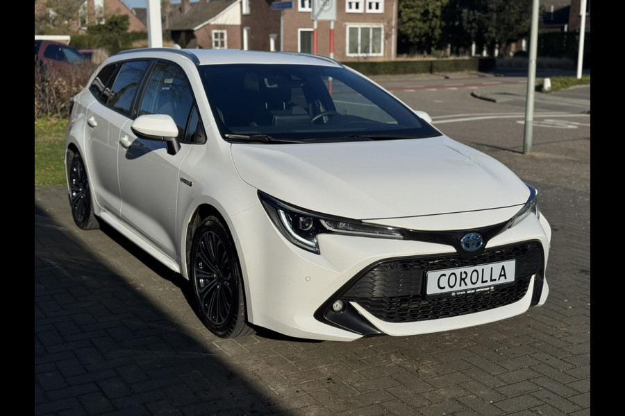 Toyota Corolla Touring Sports 2.0 Hybrid Style | Dodehoekherkenning, Parkeersensoren, Stoel + Stuurverwarming