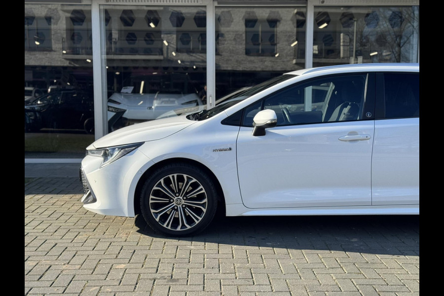 Toyota Corolla Touring Sports 2.0 Hybrid Style | Dodehoekherkenning, Parkeersensoren, Stoel + Stuurverwarming