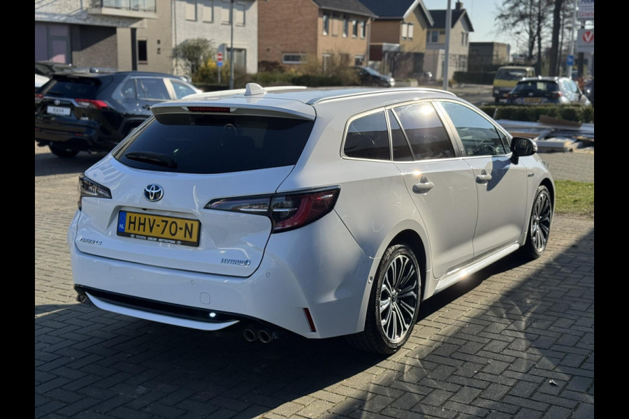 Toyota Corolla Touring Sports 2.0 Hybrid Style | Dodehoekherkenning, Parkeersensoren, Stoel + Stuurverwarming