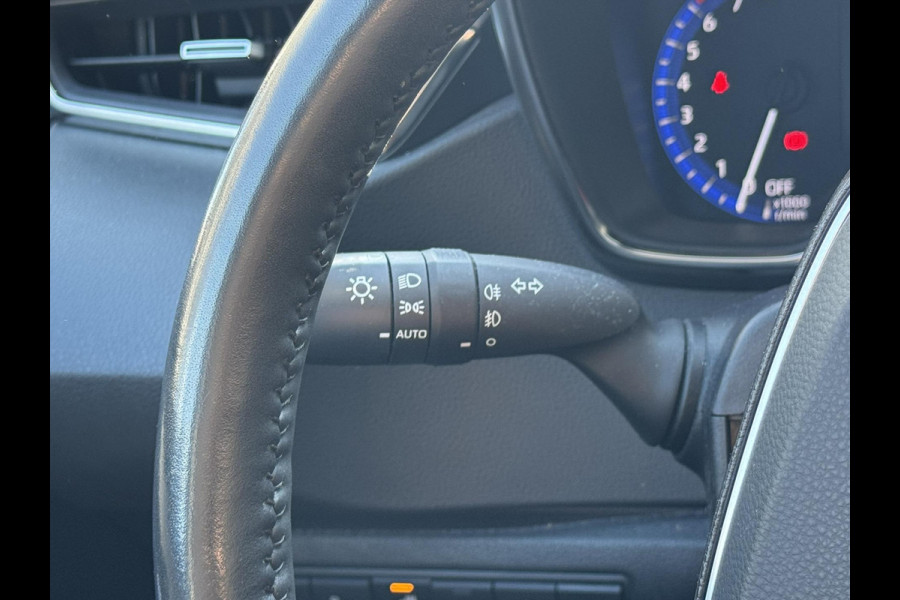 Toyota Corolla Touring Sports 2.0 Hybrid Style | Dodehoekherkenning, Parkeersensoren, Stoel + Stuurverwarming