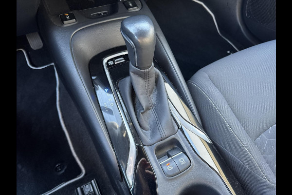 Toyota Corolla Touring Sports 2.0 Hybrid Style | Dodehoekherkenning, Parkeersensoren, Stoel + Stuurverwarming