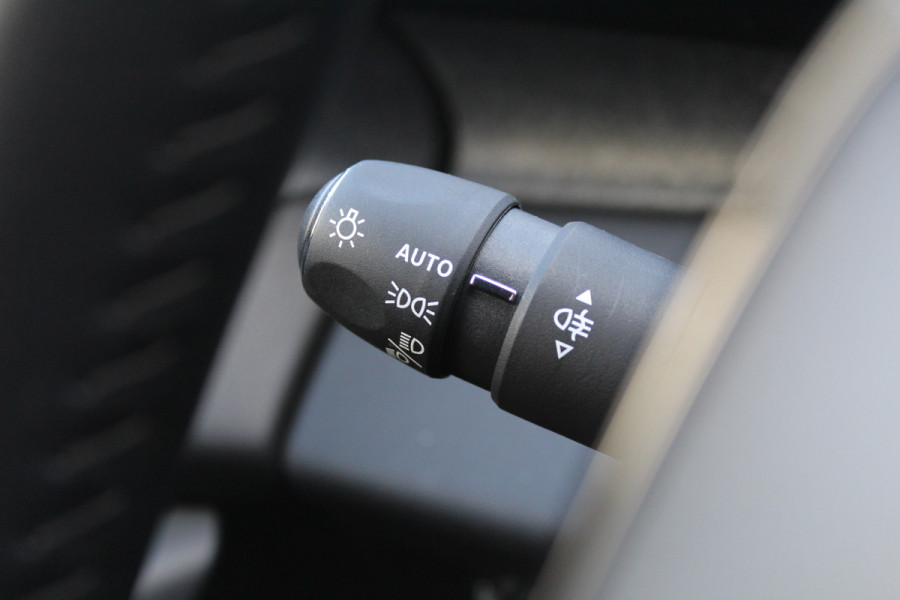 Peugeot 308 SW 1.2 PureTech 130PK Allure | Navigatie | Led | Camera | BLIS | Adaptieve Cruise