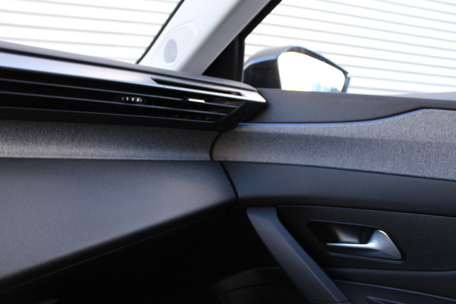 Peugeot 308 SW 1.2 PureTech 130PK Allure | Navigatie | Led | Camera | BLIS | Adaptieve Cruise