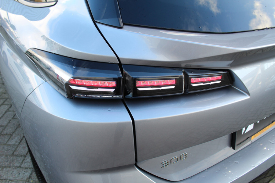 Peugeot 308 SW 1.2 PureTech 130PK Allure | Navigatie | Led | Camera | BLIS | Adaptieve Cruise