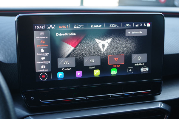 CUPRA Leon 1.4 e-Hybrid VZ 245 PK Adrenaline PHEV, Stuur-Startknop, WInterpakket, Camera, Carplay, 19" LM