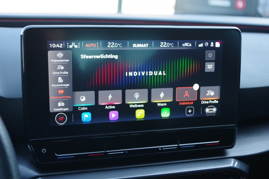 CUPRA Leon 1.4 e-Hybrid VZ 245 PK Adrenaline PHEV, Stuur-Startknop, WInterpakket, Camera, Carplay, 19" LM