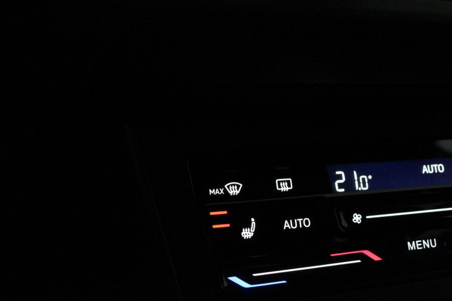 Volkswagen Taigo 1.0 TSI R-Line > 116pk/DSG/Black style pakket/Smoky Gray Metallic...