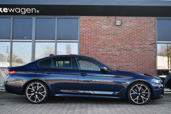 BMW 5 Serie 545e xDrive M-Sport Pano ACC HUD 20inch 360 Laser HiFi Adp-demping
