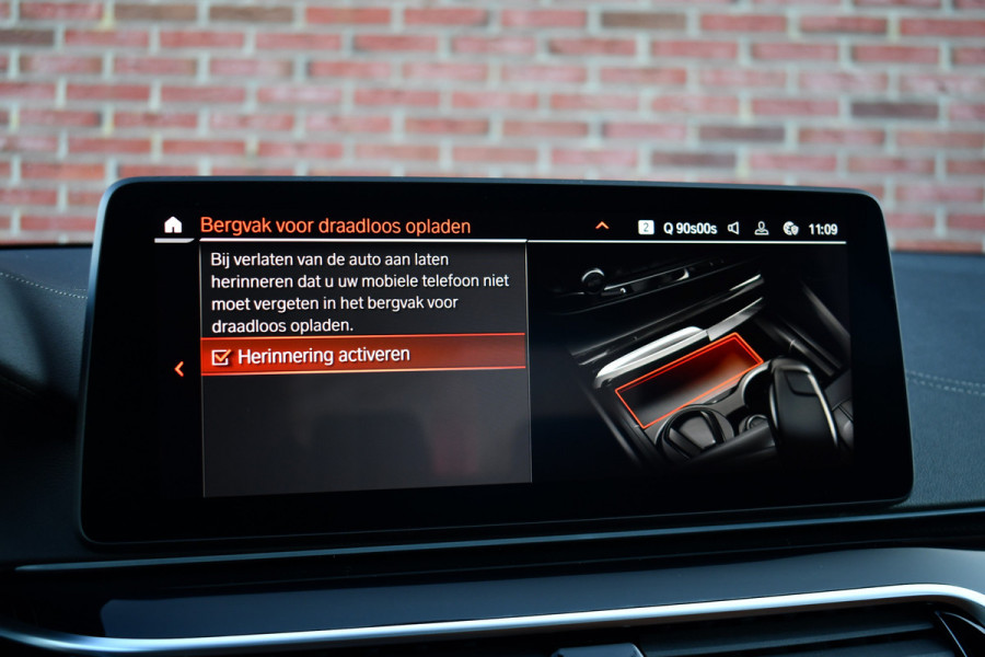 BMW 5 Serie 545e xDrive M-Sport Pano ACC HUD 20inch 360 Laser HiFi Adp-demping