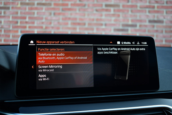 BMW 5 Serie 545e xDrive M-Sport Pano ACC HUD 20inch 360 Laser HiFi Adp-demping