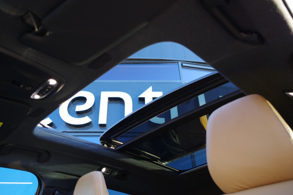 Volvo XC40 1.5 T5 Recharge 262 PK PHEV Inscription, Leder, Panoramadak, Winterpakket