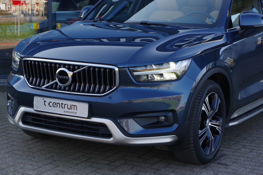 Volvo XC40 1.5 T5 Recharge 262 PK PHEV Inscription, Leder, Panoramadak, Winterpakket