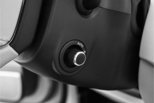 Land Rover Range Rover Velar 2.0 P400e Edition Pano ACC Meridian 360°