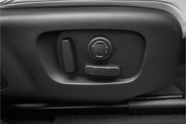 Land Rover Range Rover Velar 2.0 P400e Edition Pano ACC Meridian 360°