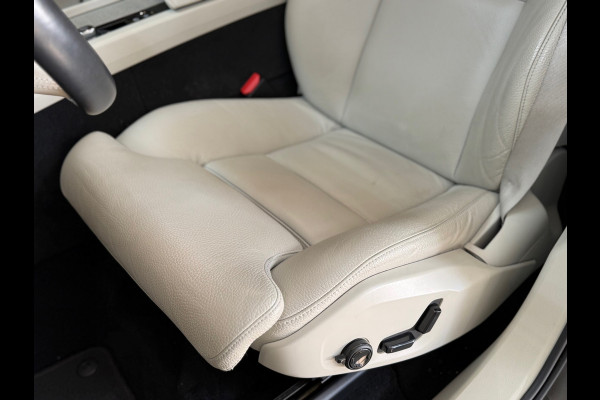 Volvo XC60 2.0 T6 Plug-in AWD Inscription | VOL! | Pano | Luchtvering | Trekhaak | Xenium Pakket | Int.Safe PRO Pakket | HUD | NAP
