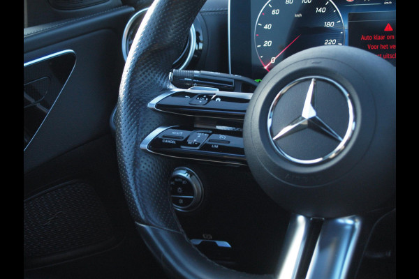 Mercedes-Benz C-Klasse 180 AMG Line | AMG-Pakket | Panoramadak | Camera | Sfeerverlichting | Burmester | NL-Auto |