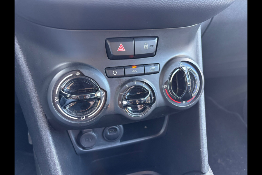 Peugeot 208 1.2 PureTech Signature | Cruise + Navi + " 151.000 " KM NAP |