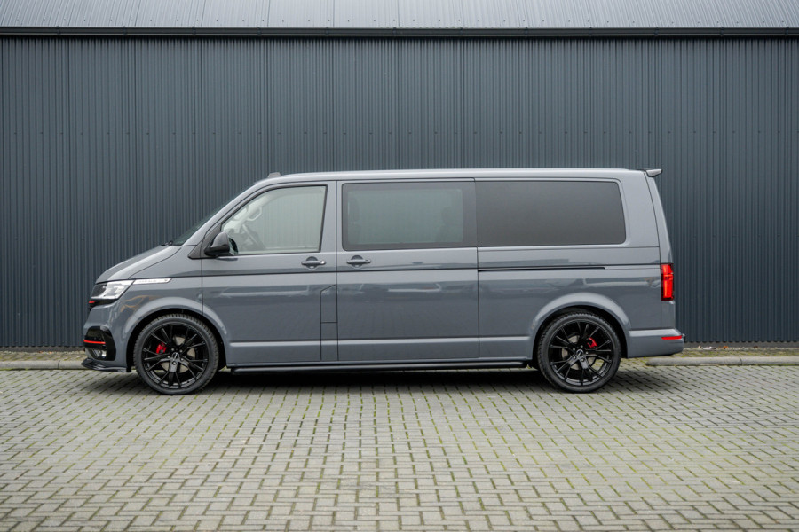 Volkswagen Transporter Caravelle | Automaat | Led | Camera | Carplay | Navi | Zijschuifdeur R+L | Adapt.Cruise | Trekhaak