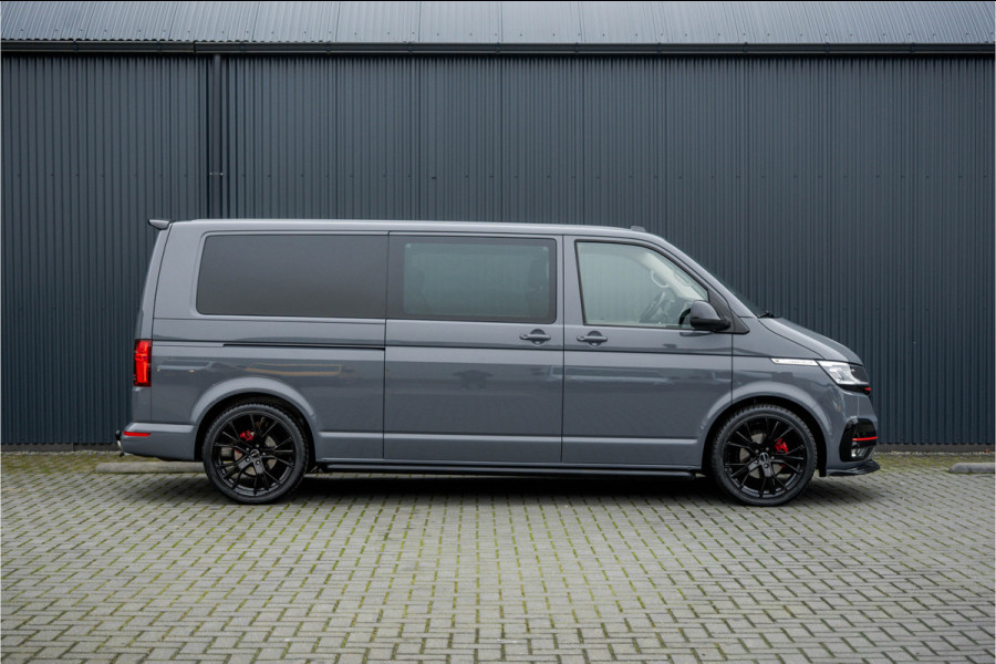 Volkswagen Transporter Caravelle | Automaat | Led | Camera | Carplay | Navi | Zijschuifdeur R+L | Adapt.Cruise | Trekhaak