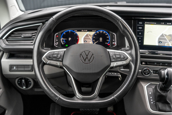 Volkswagen Transporter Caravelle | Automaat | Led | Camera | Carplay | Navi | Zijschuifdeur R+L | Adapt.Cruise | Trekhaak