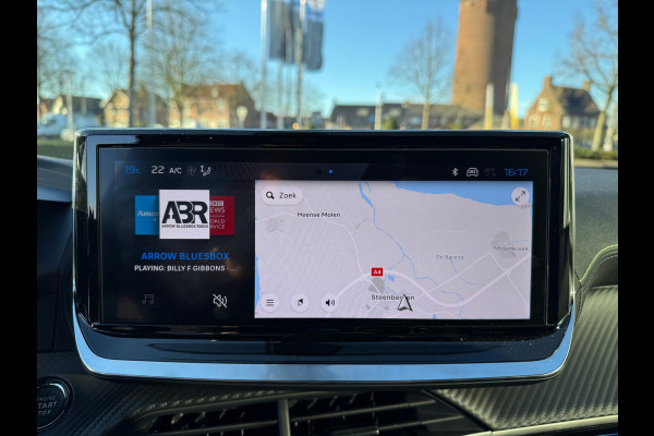 Peugeot 2008 1.2 Hybrid 136 GT Elektr bed. voorstoel / Alcantara / 360 camera / Navi / Stoelverwarming / Keyless