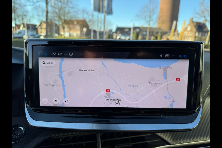 Peugeot 2008 1.2 Hybrid 136 GT Elektr bed. voorstoel / Alcantara / 360 camera / Navi / Stoelverwarming / Keyless