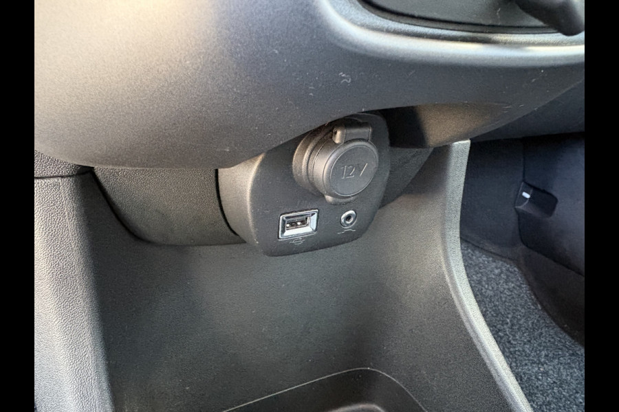 Toyota Aygo 1.0 VVT-i X-Play 5-drs. CAMERA/CARPLAY/LIMITER/AIRCO/MEDIA