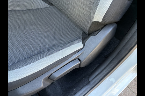 Toyota Aygo 1.0 VVT-i X-Play 5-drs. CAMERA/CARPLAY/LIMITER/AIRCO/MEDIA