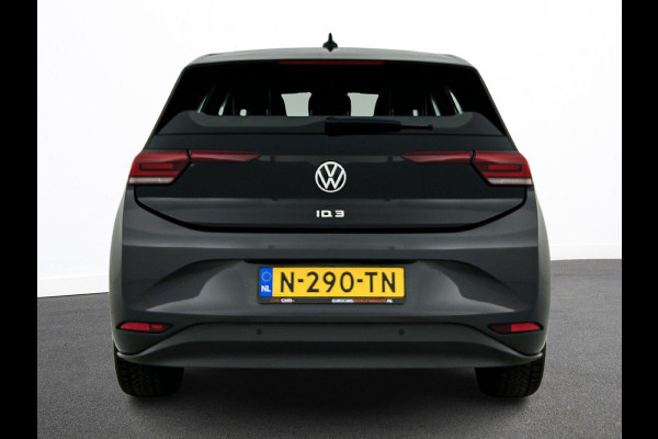 Volkswagen ID.3 Pro 58 kWh Navigatie Apple Carplay/Android Auto Camera Parkeersensoren Adaptive Cruise Control Full LED Matrix Stoel- en stuurverwarming Lichtmetalen velgen Climate Control
