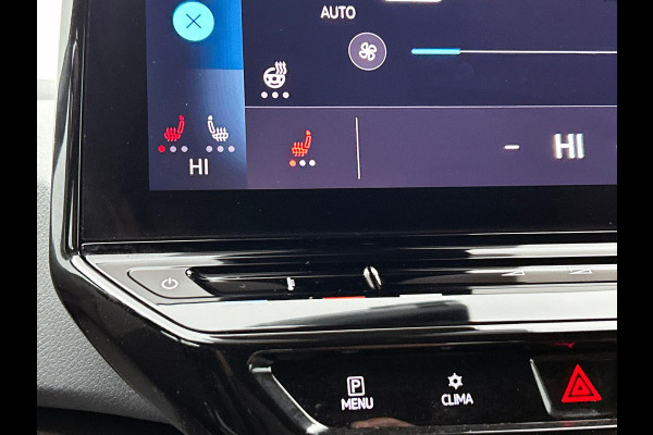 Volkswagen ID.3 Pro 58 kWh Navigatie Apple Carplay/Android Auto Camera Parkeersensoren Adaptive Cruise Control Full LED Matrix Stoel- en stuurverwarming Lichtmetalen velgen Climate Control